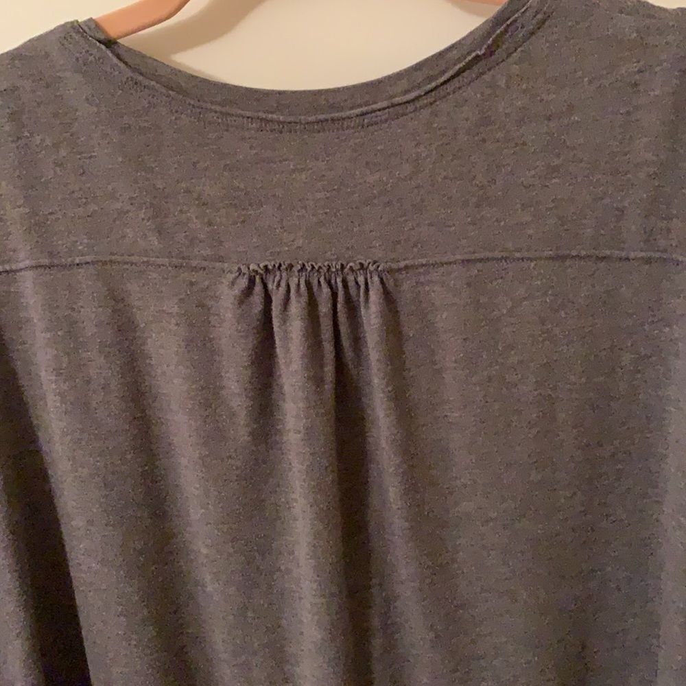 Lands’ End 3x 24W-26W medium grey 3/4 sleeve top - Picture 5 of 10